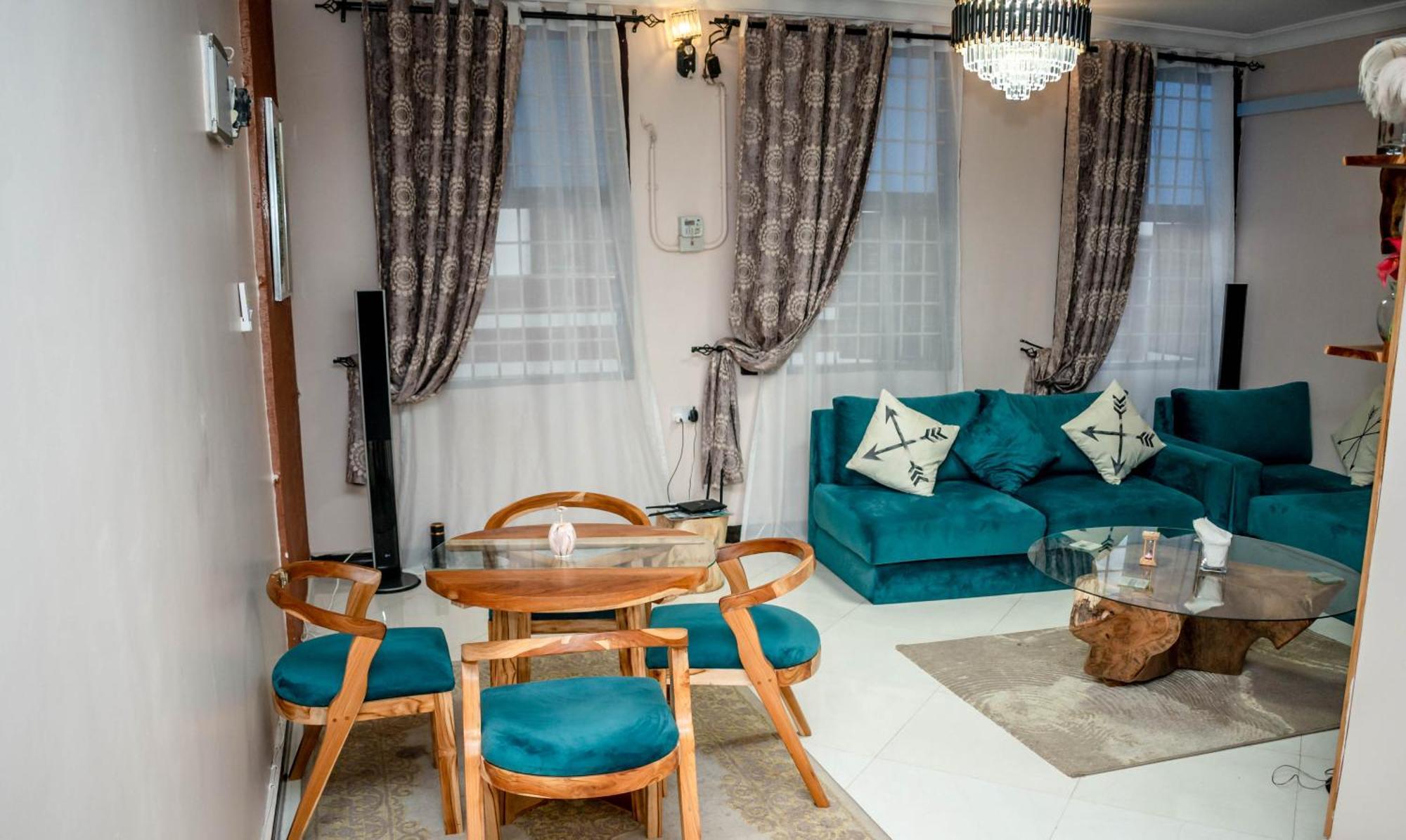 Malaika 3 Bedroom Appartement *